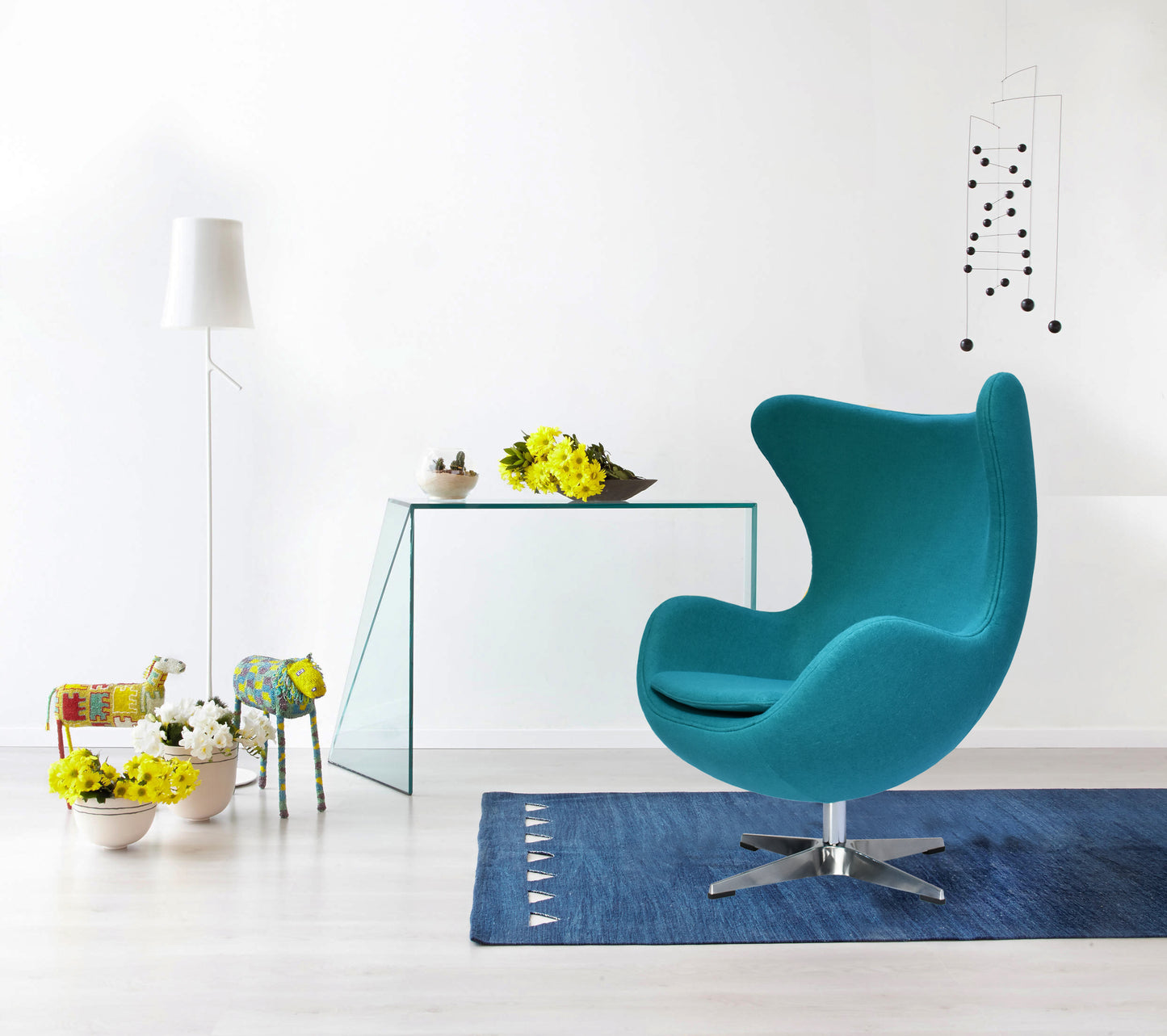 Lesley Swivel Lounge Chair