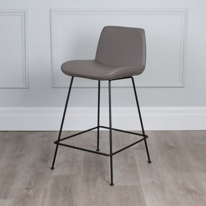 Capri Stool