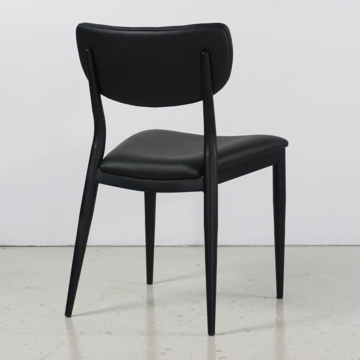 Vennie Stackable Chair