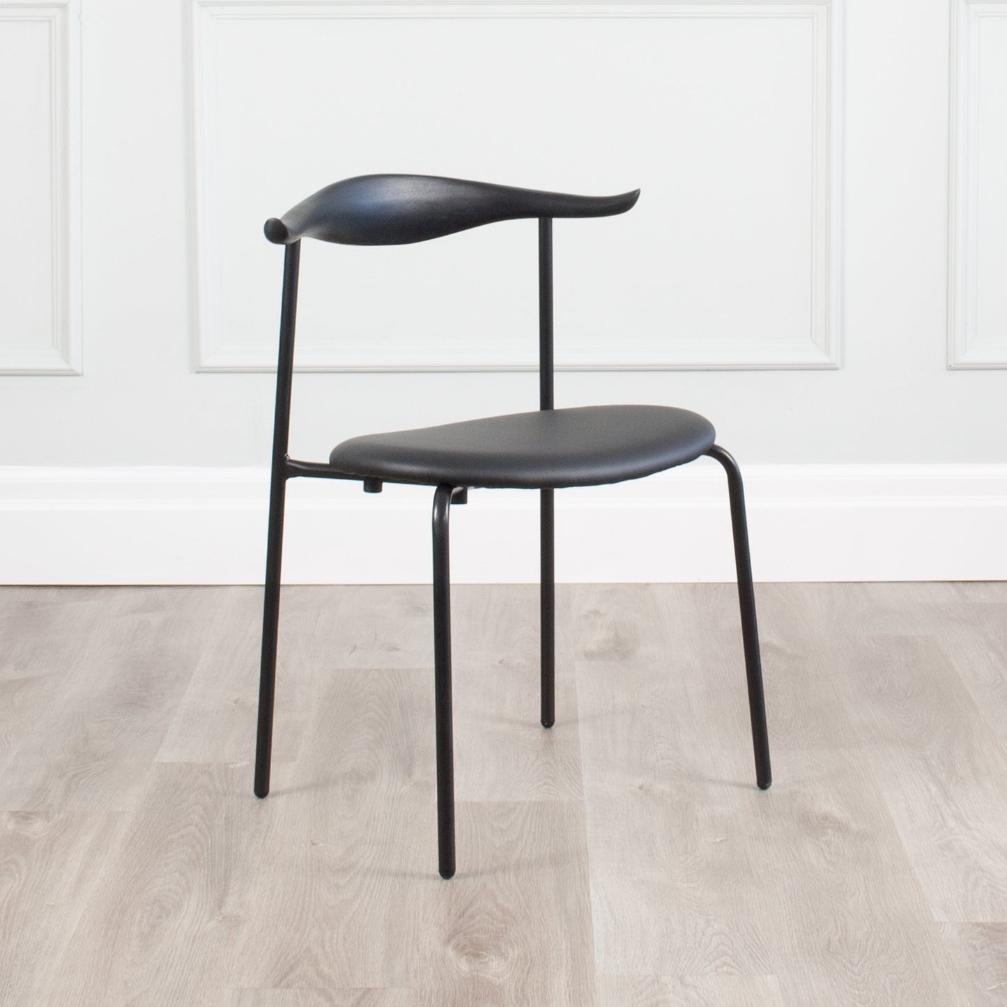 Toro Chair